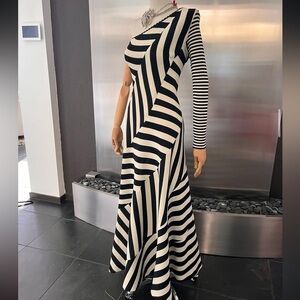 Gorgeous Vintage Dresss